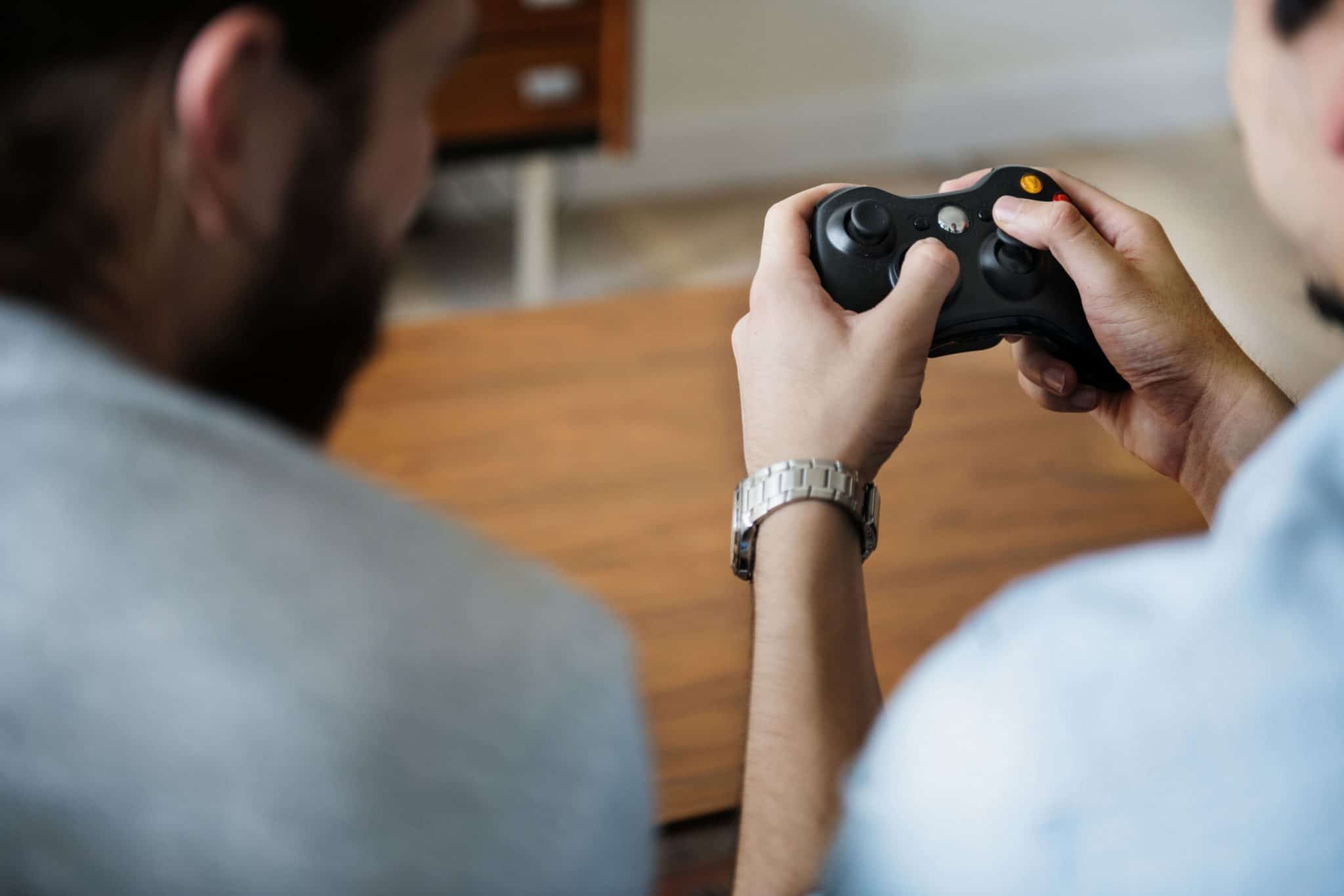 When You Play Video Games Every Day, This Is What Happens To Your Body